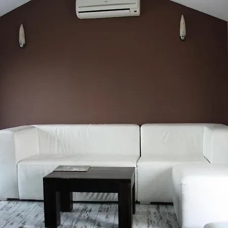 Hotel Saint Sofia къща за гости Nesebar