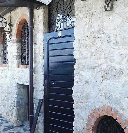 Saint Sofia къща за гости Nesebar